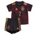 Duitsland Antonio Rudiger #2 Babykleding Uitshirt Kinderen WK 2022 Korte Mouwen (+ korte broeken)